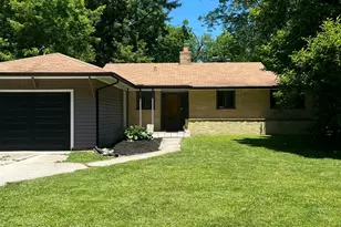276 W Fountain Ave, Delaware, OH 43015 - Photo 1