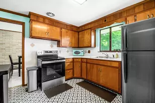276 W Fountain Ave, Delaware, OH 43015 - Photo 15