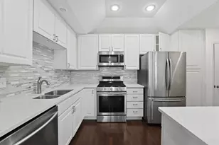 7430 Cherry Brook Dr, Reynoldsburg, OH 43068 - Photo 9