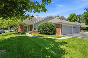 7430 Cherry Brook Dr, Reynoldsburg, OH 43068 - Photo 1