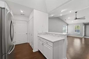 7430 Cherry Brook Dr, Reynoldsburg, OH 43068 - Photo 11