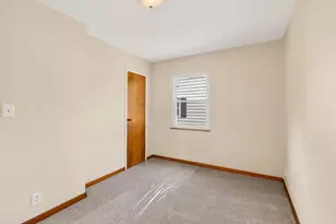 220 S Ashburton Rd, Columbus, OH 43213 - Photo 21