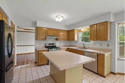1271 River Trail Drive, Grove City, OH 43123 - Photo 3