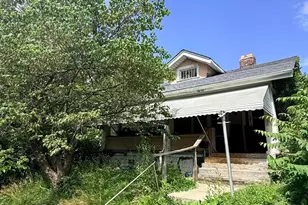 282 N Oakley Ave, Columbus, OH 43204 - Photo 3