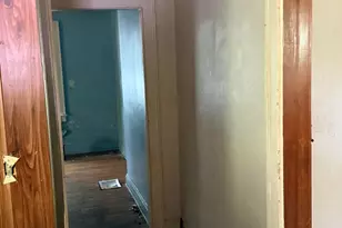 282 N Oakley Ave, Columbus, OH 43204 - Photo 13