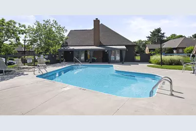 2572 Trottersway Drive, Columbus, OH 43235 - Photo 17