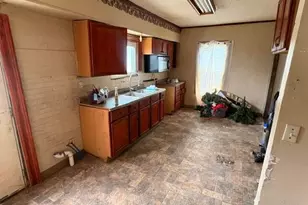 135 S Roosevelt Ave, Lancaster, OH 43130 - Photo 9