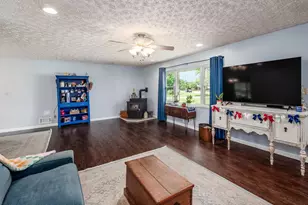 4761 Haughn Rd, Grove City, OH 43123 - Photo 3