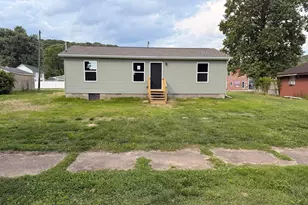 566 Jackson St, Nelsonville, OH 45764 - Photo 1