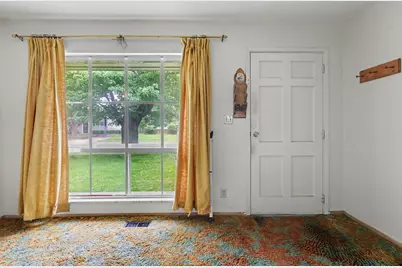 347 Redmond Road, Columbus, OH 43228 - Photo 5