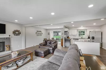 3250 Darracq Circle, Columbus, OH 43223 - Photo 13