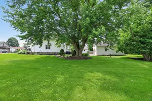 812 W N St, Hebron, OH 43025 - Photo 35