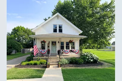 812 W North Street, Hebron, OH 43025 - Photo 1