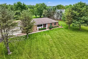 3376 Kropp Rd, Grove City, OH 43123 - Photo 3