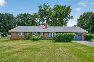 589 Park Rd, Columbus, OH 43085 - Photo 1