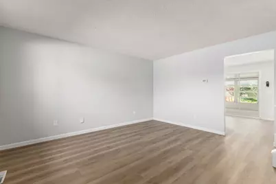 2076 Queensbridge Drive, Columbus, OH 43235 - Photo 7