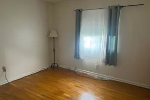 1587 Deporres Dr, Columbus, OH 43219 - Photo 3