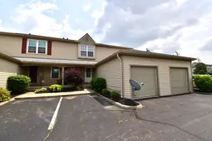 1882 Bennigan Dr, Hilliard, OH 43026 - Photo 1