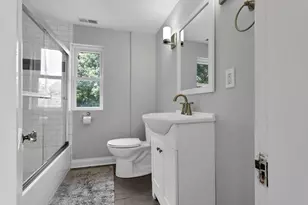 139 E Jenkins Ave, Columbus, OH 43207 - Photo 25