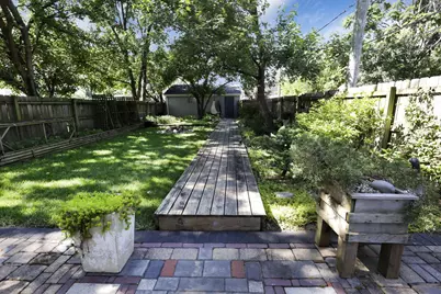139 E Jenkins Avenue, Columbus, OH 43207 - Photo 41