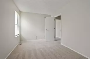 1953 Starbridge Ct, Columbus, OH 43235 - Photo 17