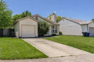 1953 Starbridge Ct, Columbus, OH 43235 - Photo 3