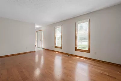 488 Green Meadows Drive W, Powell, OH 43065 - Photo 7