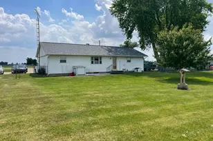 9639 Cook Yankeetown Rd NE, Mount Sterling, OH 43143 - Photo 9