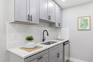 1760 S 8th St, Columbus, OH 43207 - Photo 15