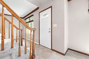 400 Woodview Dr, Bellefontaine, OH 43311 - Photo 3