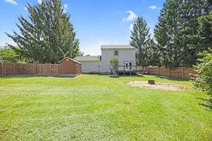 400 Woodview Dr, Bellefontaine, OH 43311 - Photo 41