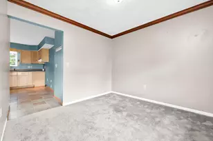 400 Woodview Dr, Bellefontaine, OH 43311 - Photo 9
