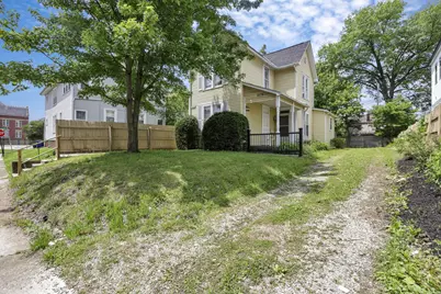 2579 Dayton Avenue, Columbus, OH 43202 - Photo 3