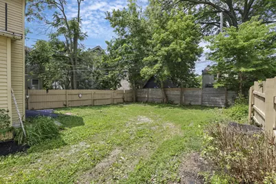 2579 Dayton Avenue, Columbus, OH 43202 - Photo 11