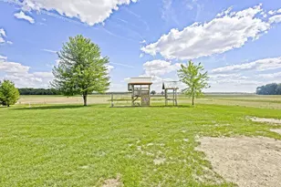 1050 Eckard Rd, Centerburg, OH 43011 - Photo 37