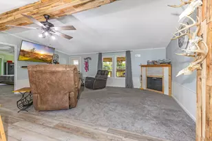 5080 Canal Rd NE, Pleasantville, OH 43148 - Photo 17