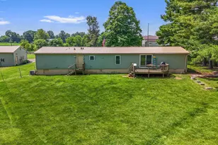 5080 Canal Rd NE, Pleasantville, OH 43148 - Photo 9