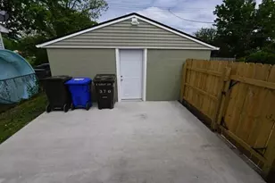 370 S Oakley Ave, Columbus, OH 43204 - Photo 17
