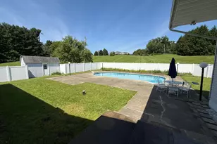 3023 Valley View Rd NE, Lancaster, OH 43130 - Photo 5