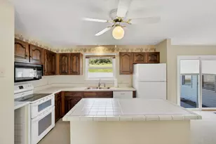 3023 Valley View Rd NE, Lancaster, OH 43130 - Photo 17