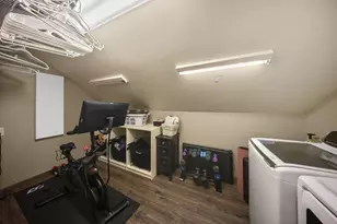 4342 Randmore Rd, Columbus, OH 43220 - Photo 25