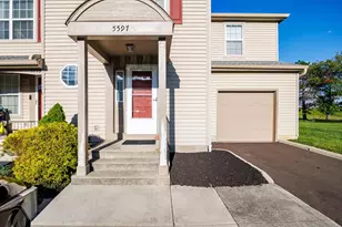 5597 Valencia Park Blvd, Hilliard, OH 43026 - Photo 1
