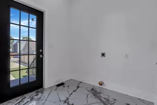 1038 Franklin Ave, Columbus, OH 43205 - Photo 17