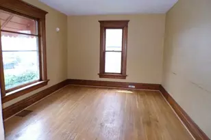 318 Clinton St, Kenton, OH 43326 - Photo 7