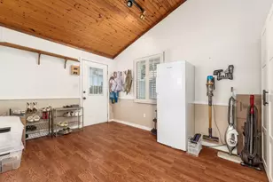 1705 Mink St SW, Pataskala, OH 43062 - Photo 3