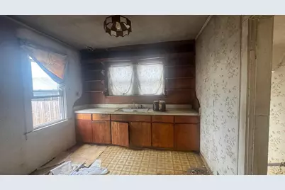 581 S Harris Avenue, Columbus, OH 43204 - Photo 17