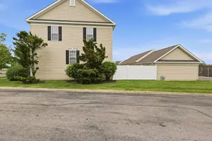 5609 Rainbow Falls St, Dublin, OH 43016 - Photo 21