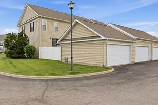 5609 Rainbow Falls St, Dublin, OH 43016 - Photo 21