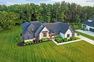 1077 Lale Point, Delaware, OH 43015 - Photo 3
