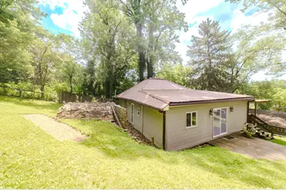 12 Spring Street, Glouster, OH 45732 - Photo 5
